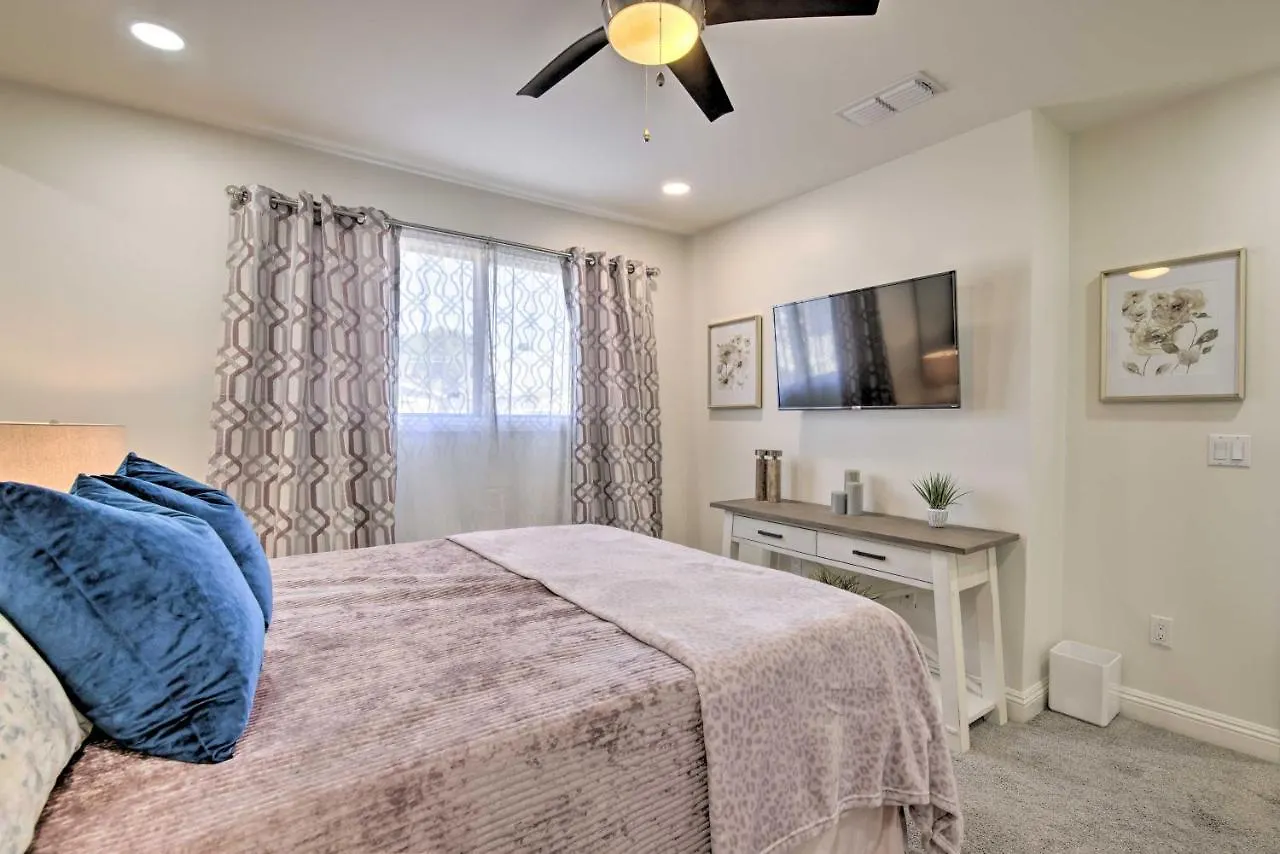 فيلا Scottsdale Escape - Pool, Jacuzzi And Fire Pit! بيت للعطل